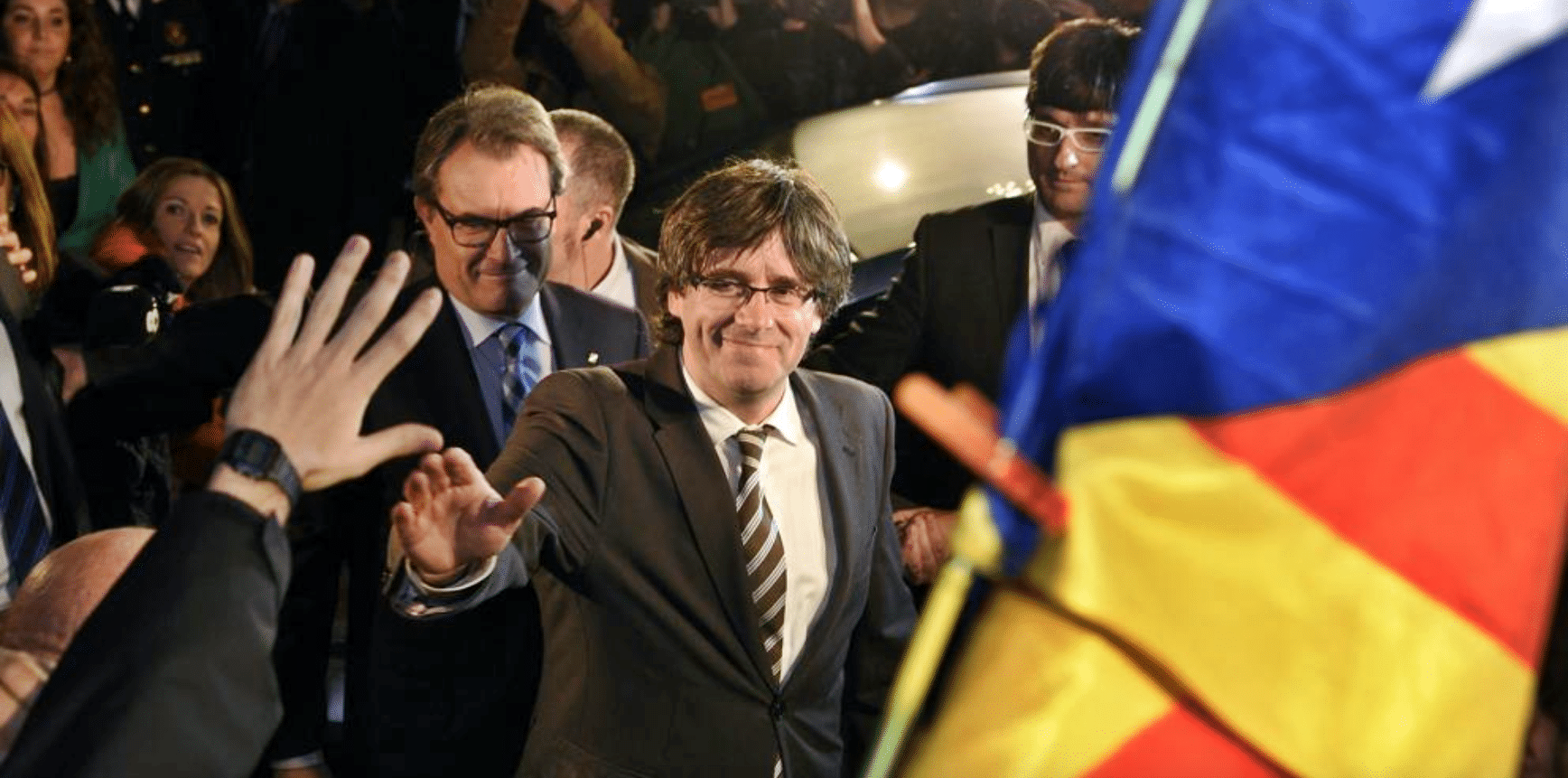 Procura spagnola, carcere per governo catalano. Puigdemont ancora in Belgio