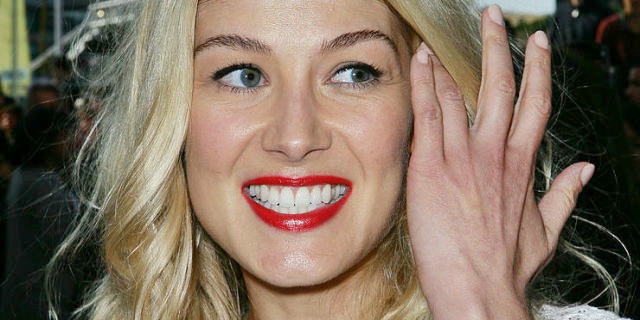 Rosamund Pike
