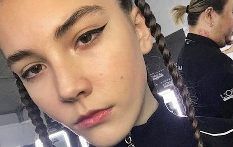 Modella russa 14enne muore dopo Shanghai Fashion Week. Sfruttata nonostante la giovane età? E’ giallo