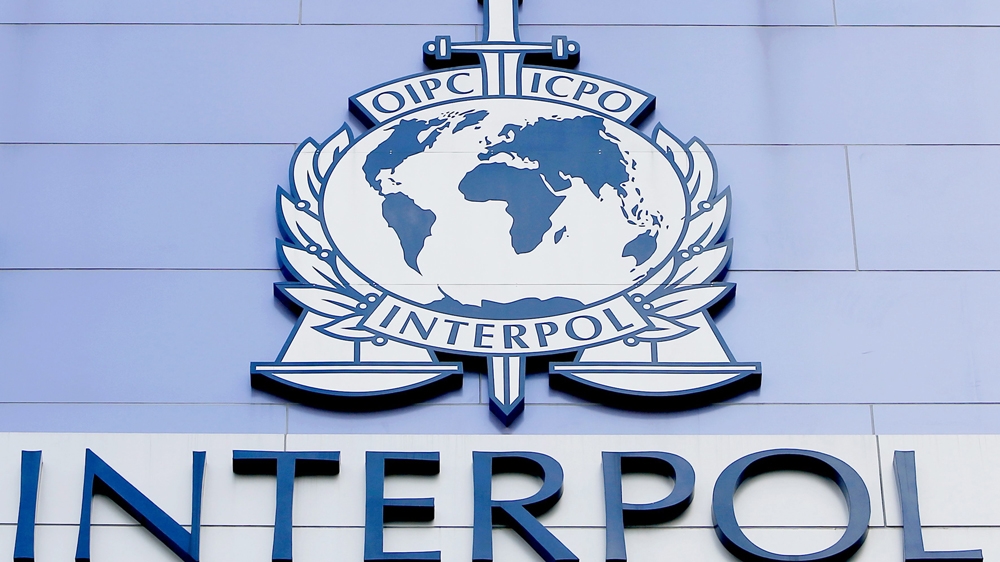 L’Ue preoccupata per uso politico Interpol, nel mirino turco intellettuali