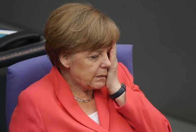 Corruzione gestione migranti, Merkel sotto accusa