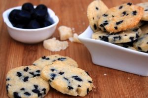 ob_f10e84_sables-parmesan-olives-1