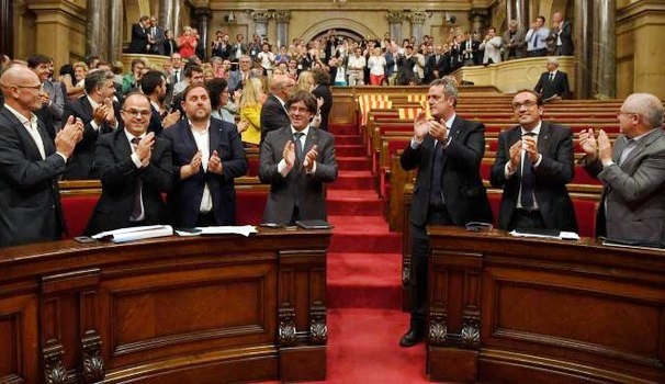 Elezione presidente del parlamento, dopo Puigdemont arriva Torra