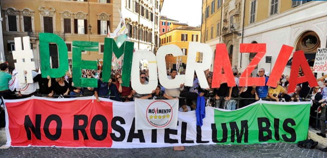 La sinistra unita in piazza contro Rosatellum