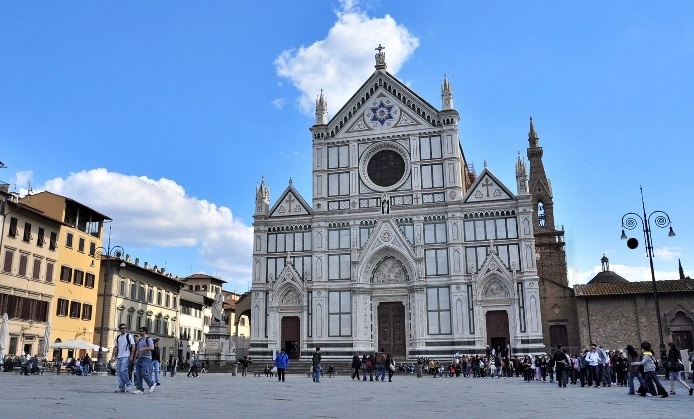 Firenze, turista spagnolo muore per un crollo a Santa Croce