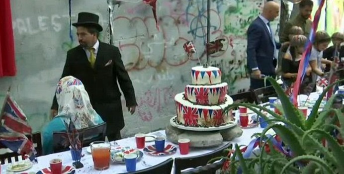 Banksy organizza cerimonia di scuse per la Dichiarazione Balfour