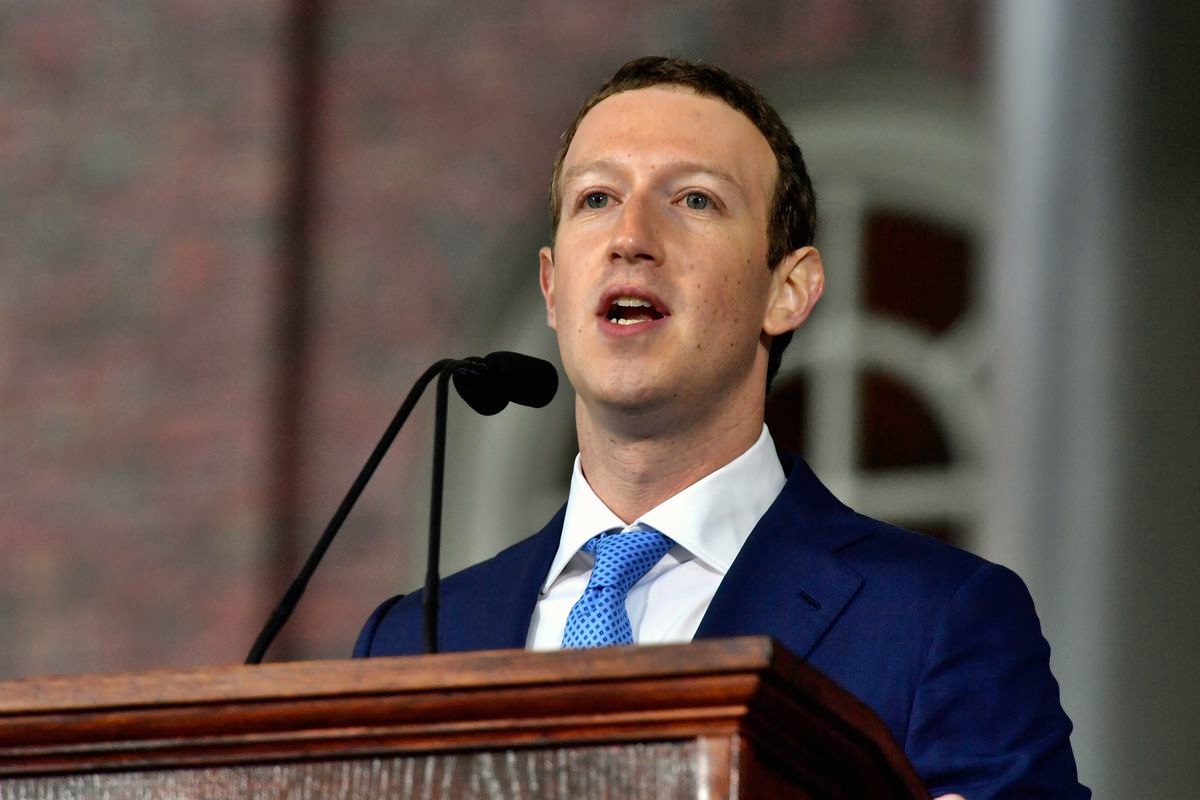 Dati utenti rubati, Zuckerberg dovrà dare spiegazioni al parlamento Ue