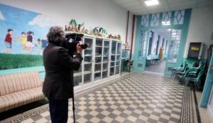 Preside vieta preghiere in classe, scoppia la polemica a Palermo