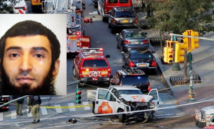Torna l'incubo terrorismo a New York, 8 morti. Al grido "Allahu Akbar", uzbeko 29enne si schianta con furgone sui passanti