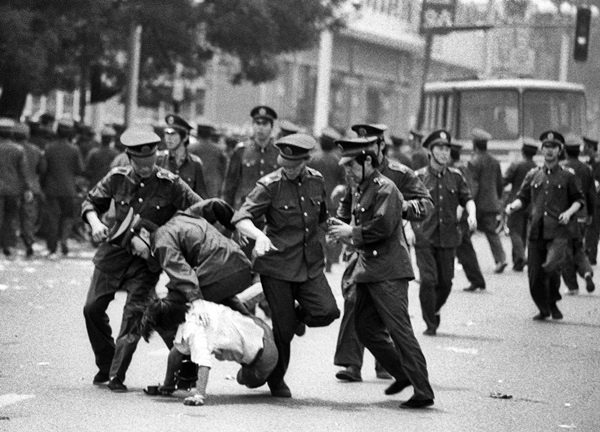“In Piazza Tienanmen ci furono più di 10mila morti”