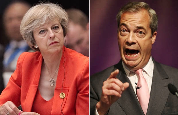 Farage: penso a un secondo referendum sulla Brexit. La May lo stoppa