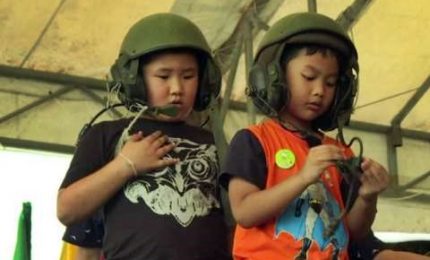 In Thailandia celebrata la giornata annuale dei bambini