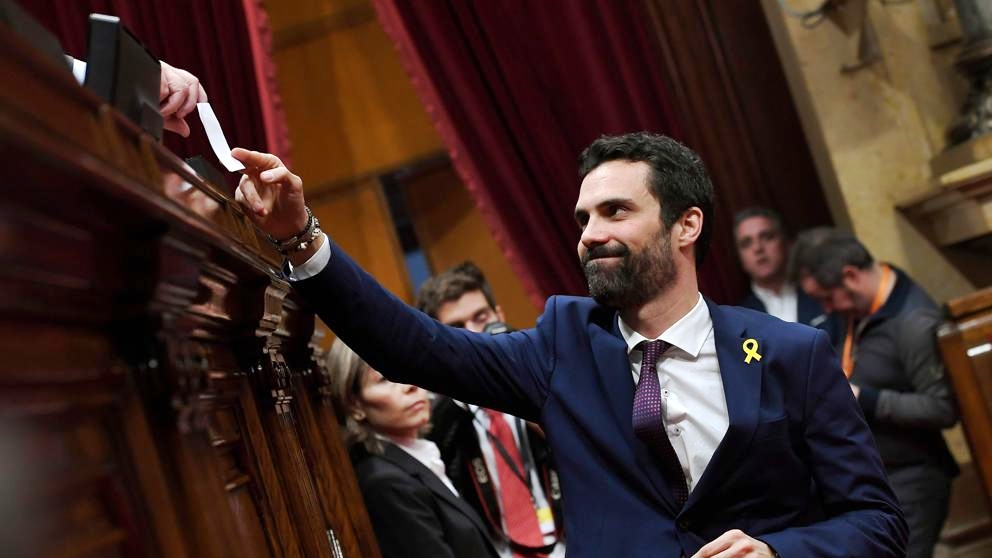Catalogna, Torrent nuova presidente del Parlamento. Puigdemont rinuncia a voto