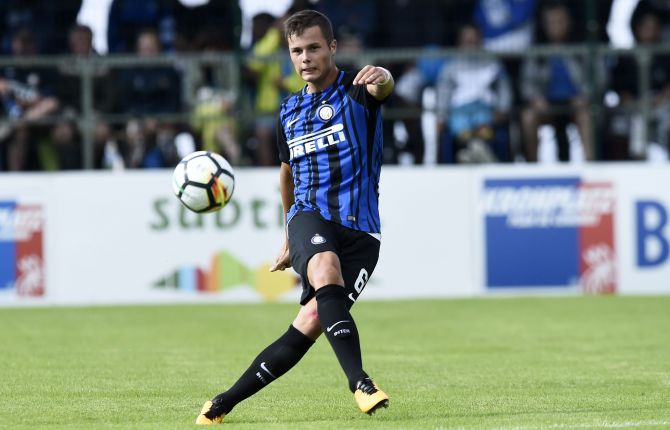 Calcio Inter, rinnovo per Zinho Vanheusden fino al 2022