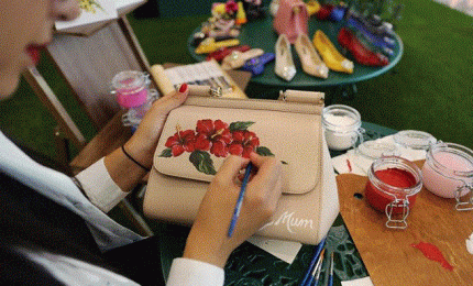 Calligraphy, un modo originale per personalizzare borse, accessori e vestiti