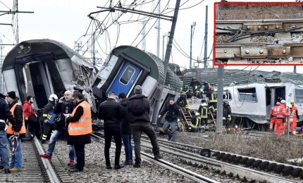 Alle porte di Milano deraglia treno pendolari: 3 morti e oltre 50 feriti. Binario rotto