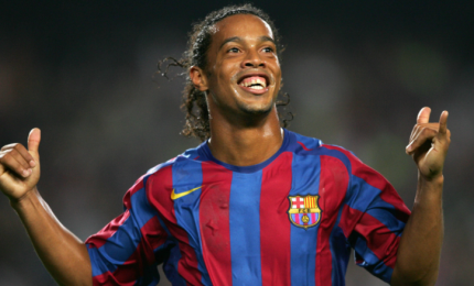 Ronaldinho dice addio al calcio, ritiro ufficiale a 37 anni