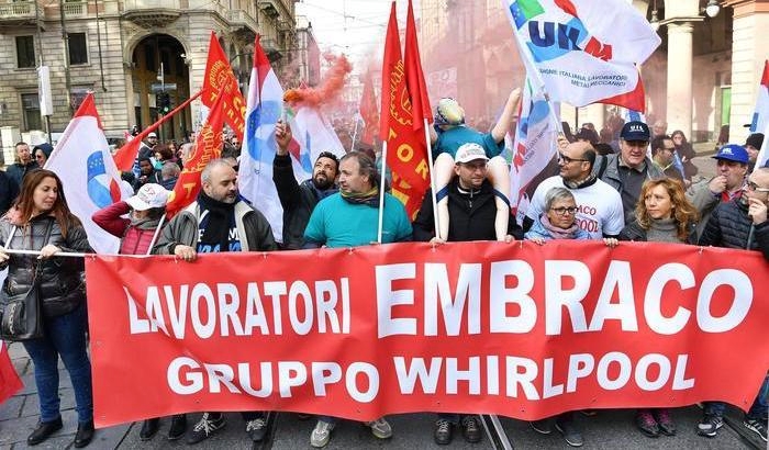 Embraco azzera produzione, 497 esuberi