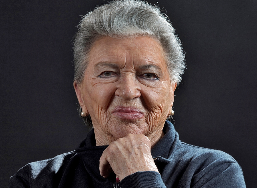 Morta a 97 anni Margot Duhalde, prima donna pilota in Cile. Aveva cominciato a 16 anni