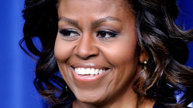 L’autobiografia di Michelle Obama esce il 13 novembre in 24 lingue