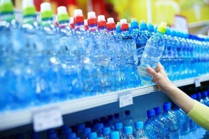 Acqua non potabile ad Avellino, ressa nei supermercati