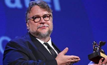 Cinema, La forma dell'acqua di Del Toro accusata di plagio