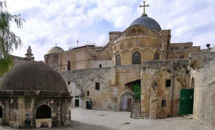 Gerusalemme cede su tasse, domani riaprirà chiesa S. Sepolcro