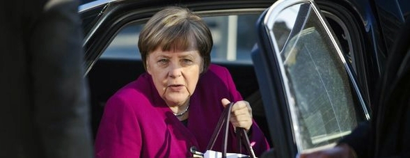 L’Ue si ‘converte’, anche Merkel: “Fiducia nel nuovo governo italiano”