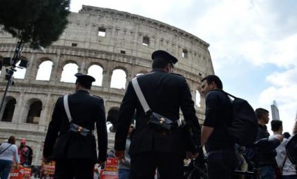 Allarme sicurezza, Colosseo blindato per la Via Crucis