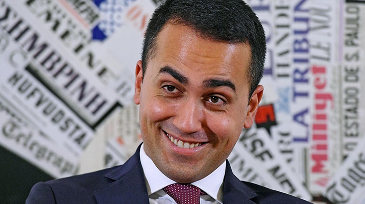 Di Maio mette le mani avanti sulla Tap. Emiliano tira le orecchie al capo grillino