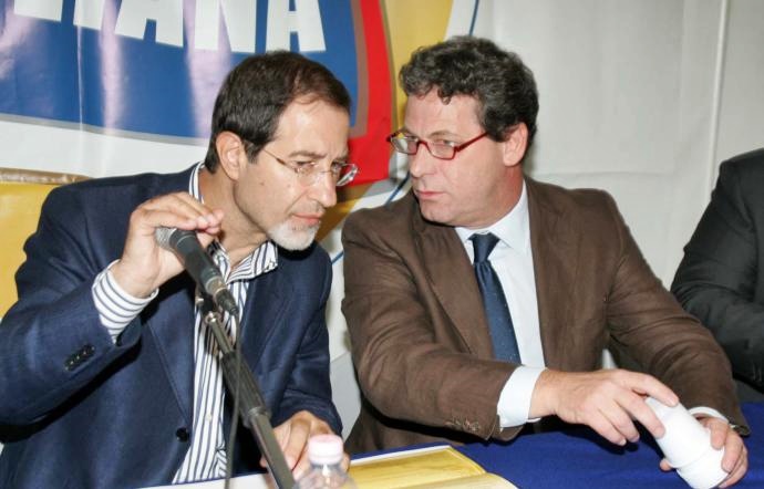 Inter-Juve irrompe al parlamento siciliano, è derby Miccichè-Musumeci