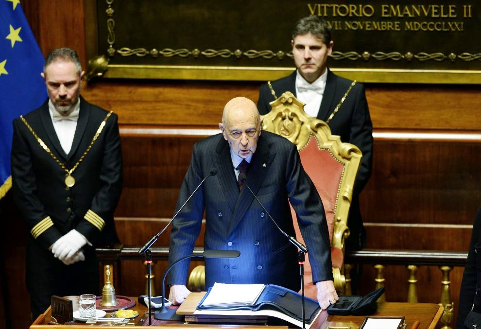 Debutta legislatura tra schede bianche e stoccate Napolitano
