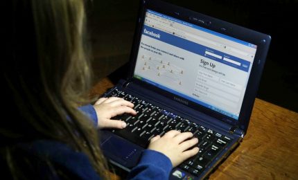 Allarme Lettera22 "per censura Facebook a Il Secolo D`Italia"