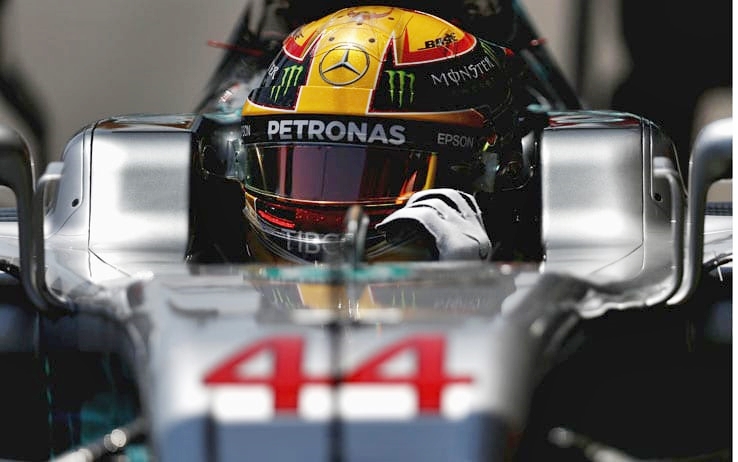 Hamilton in pole position, Vettel secondo