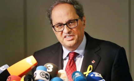 Catalogna, nel governo due ministri in carcere e due in "esilio". Madrid: "Una provocazione"
