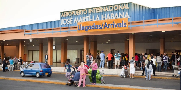 Cuba, aereo di linea precipitato a L’Avana, a bordo 104 passaggeri. “Numero elevato” di vittime