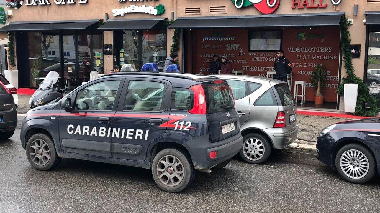 Pestaggio in un bar a Roma. Ecco chi sono i Casamonica