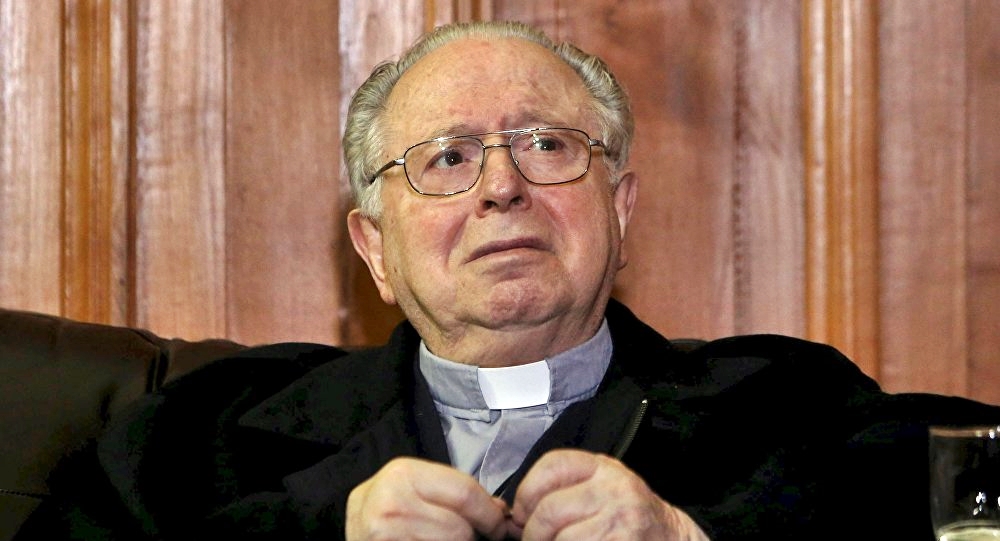 Pedofilia, terremoto per Chiesa cilena dopo incontro col Papa