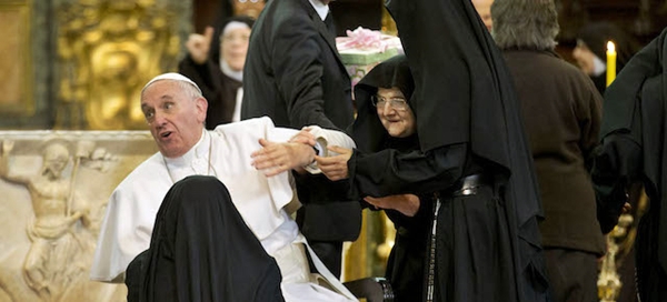 Vaticano, le suore di clausura potranno usare i social media