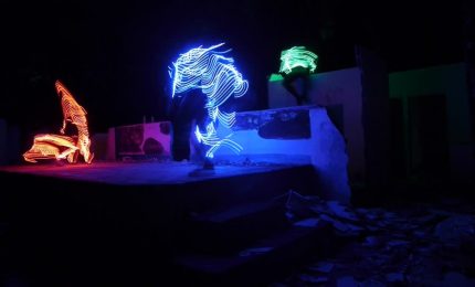 Tec-Night, realtà virtuale e performance di light painting