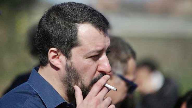 Salvini a M5s: “Governo a tempo e mai con Renzi”