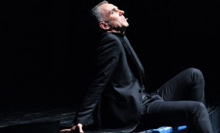 Teatro, "Il rigore che non c'era" di Buffa al via da Verona con un sold out