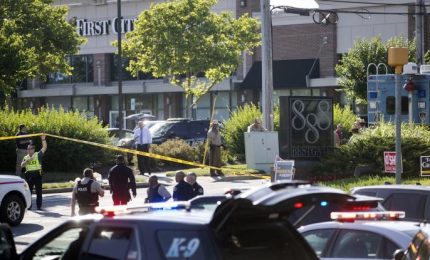 Assalto armato in una redazione, 5 morti in Maryland. Identificato l'autore