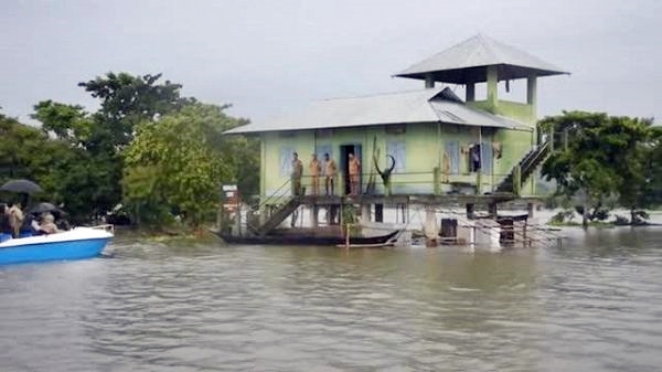 Piogge torrenziali e alluvioni, 15 morti in Costa d'Avorio