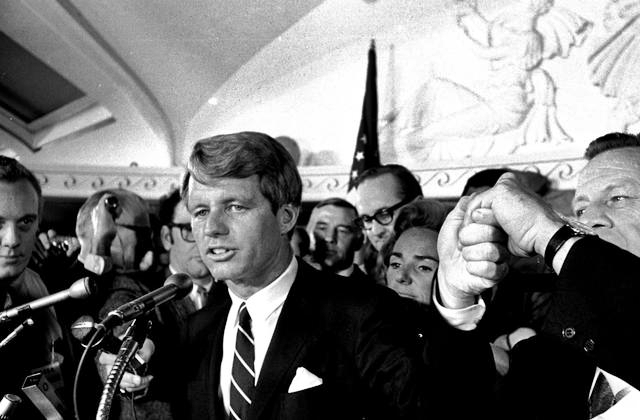 Bob Kennedy, 50 anni fa l’attentato. Il sogno infranto del 42enne senatore americano