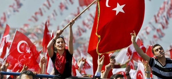 Turchia verso elezioni, Muharrem Ince e “la lupa” Meral Aksener i candidati che fanno tremare Erdogan