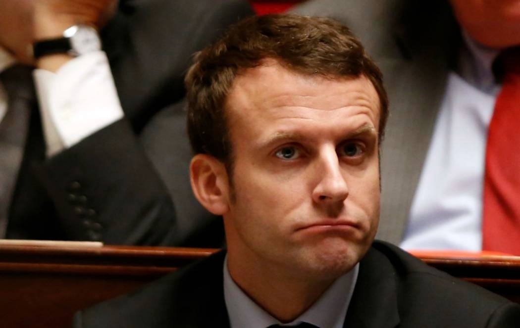 Sondaggi bastonano Macron, al minimo la popolarità del presidente
