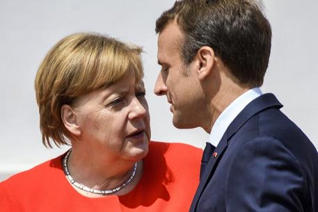 Ue, Macron valuta “svolta a sinistra” per nuovo fronte progressista