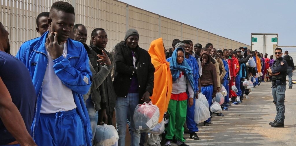 Migranti, lunedi’ via a rimpatrio tunisini Lampedusa