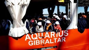 migrantinave Aquarius di Sos Méditerranée